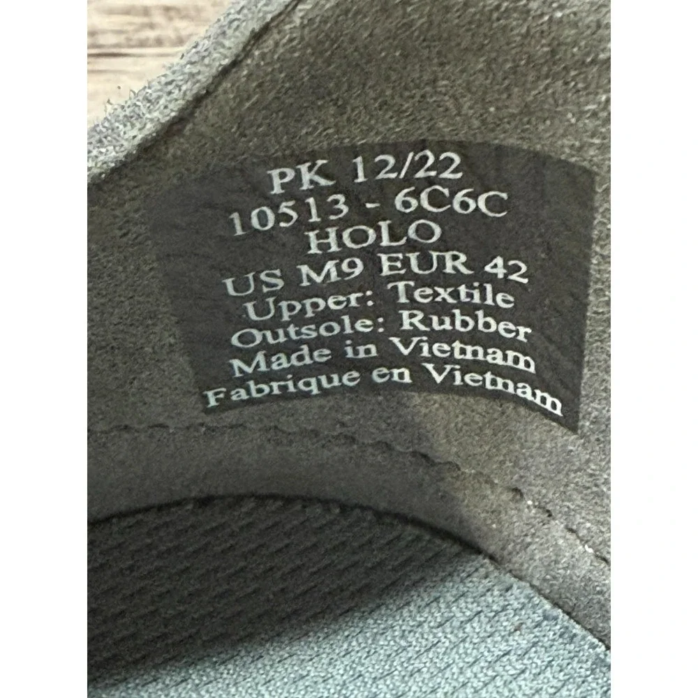 OluKai men holo